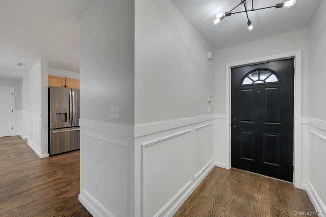 115 Halstead Ave in Harrison, NY - Building Photo - Building Photo