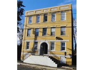 66 Jubilee St in New Britain, CT - Building Photo