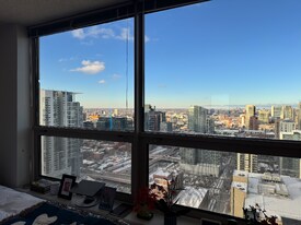 625 W Madison St in Chicago, IL - Building Photo