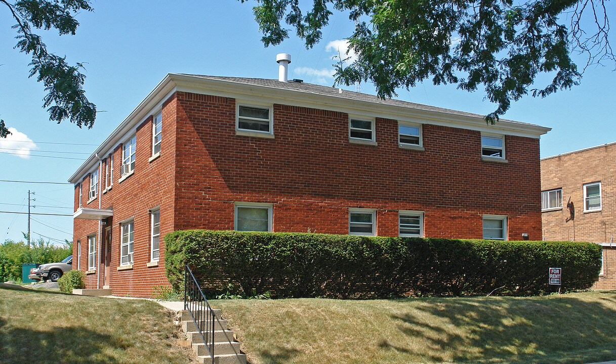 3875 N Humboldt Blvd in Milwaukee, WI - Foto de edificio