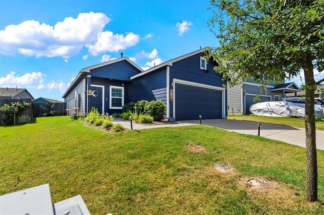 property at 414 Geode Glen