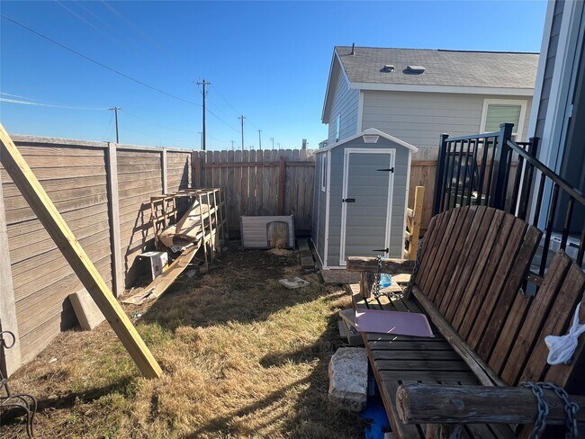 property at 520 Commander Abbott Dr