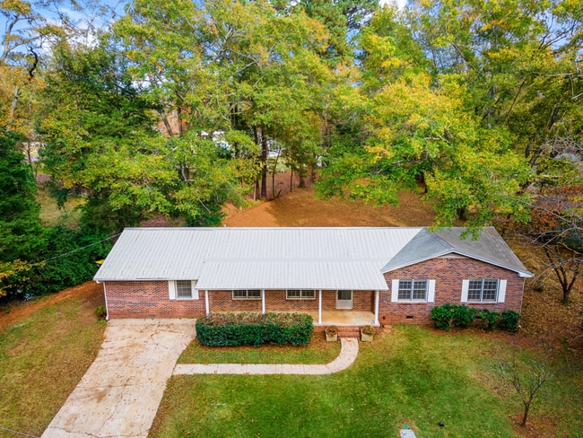 311 Hillcrest Ct in Opelika, AL - Building Photo - Building Photo