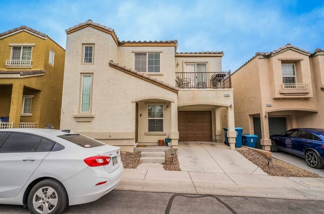 9136 Silk Threads Ave