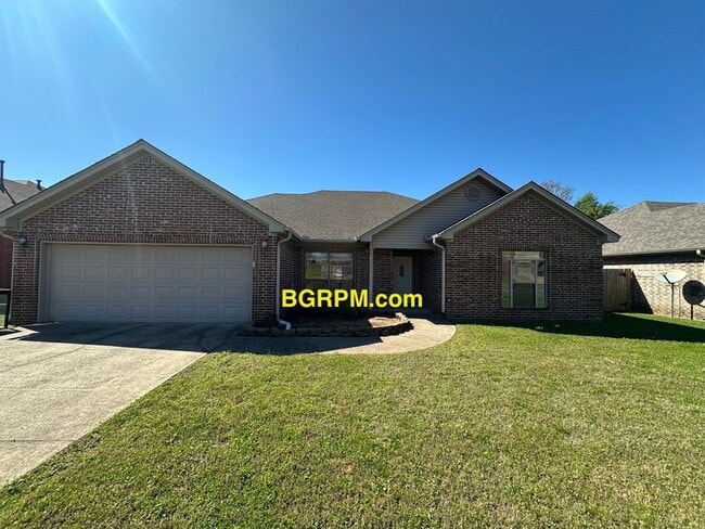 property at 1901 Reveille Cir
