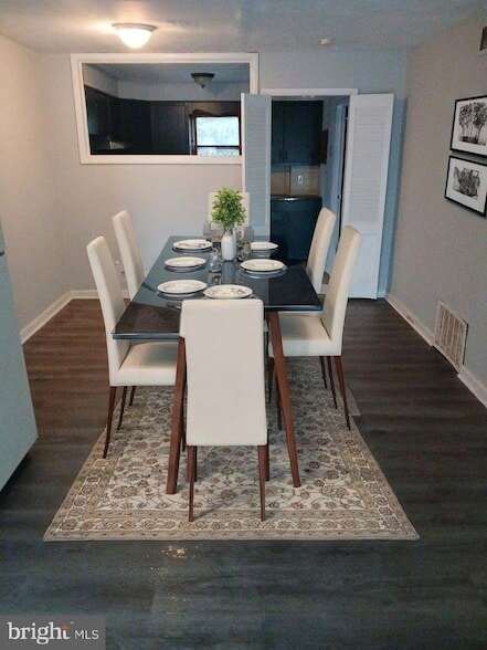 2113 Church Ln in Philadelphia, PA - Building Photo - Building Photo