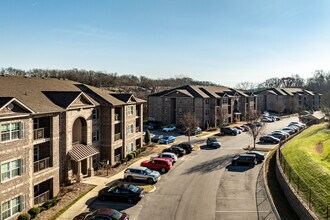 Heron Pointe II in Nashville, TN - Foto de edificio - Building Photo