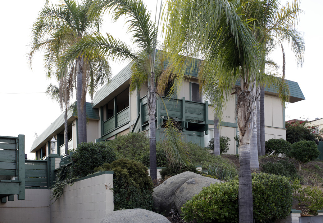 Tulip Apartments in Escondido, CA - Building Photo