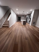 9486 Pinkman Rd in Glen Allen, VA - Foto de edificio - Building Photo