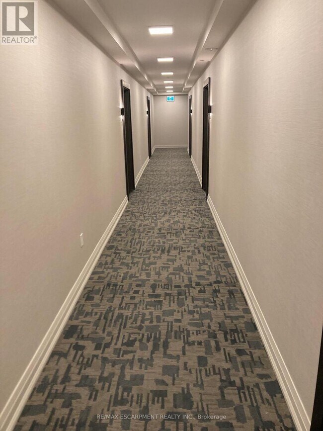 212 King William St in Hamilton, ON - Building Photo - Building Photo