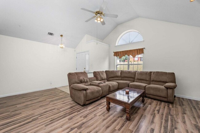 3654 Crawfordville Dr in Augusta, GA - Building Photo - Building Photo