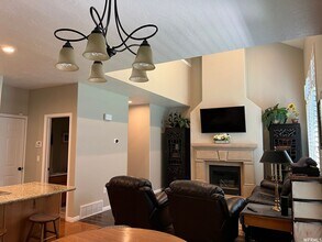 3455 N Forehand Ln in Lehi, UT - Foto de edificio - Building Photo