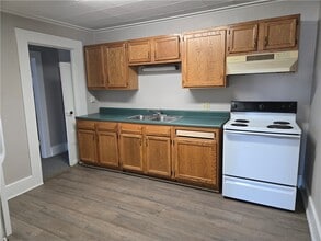 301 Church St in Newark, NY - Building Photo - Building Photo