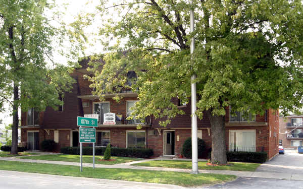 10616-18 S Central Ave in Chicago Ridge, IL - Building Photo