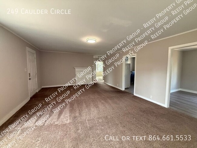 249 Caulder Cir in Spartanburg, SC - Foto de edificio - Building Photo