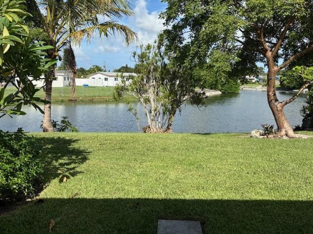 2160 NW 66th Ave in Margate, FL - Building Photo