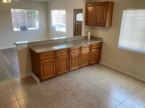 545 N 8th Street in Banning, CA - Foto de edificio - Building Photo