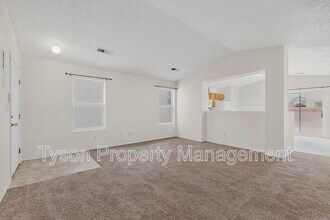 7705 Crepe Myrtle Rd SW in Albuquerque, NM - Building Photo - Building Photo