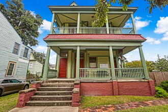 308 E Anderson St in Savannah, GA - Building Photo - Building Photo