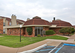 Fountaingate in Wichita Falls, TX - Building Photo - Building Photo