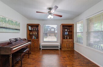 402 Hurstshire Bend in Katy, TX - Building Photo - Building Photo