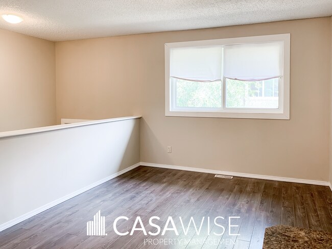 9505-9599 99 Ave in Fort Saskatchewan, AB - Building Photo - Building Photo