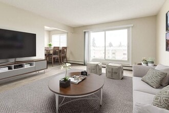 Mary Ann Manor in Edmonton, AB - Building Photo - Building Photo