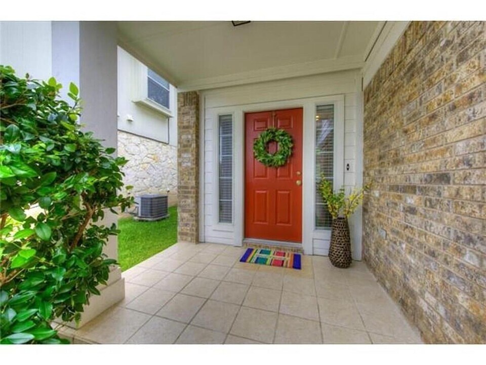 11616 Paul E Anderson Dr in Austin, TX - Building Photo