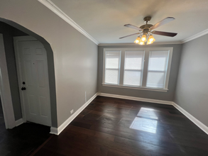 105 W 112th St in Chicago, IL - Building Photo - Building Photo