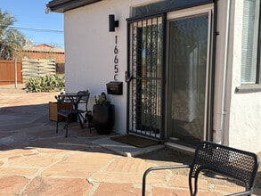 River Loft Bungalows on Warren+9th in Tucson, AZ - Foto de edificio - Building Photo