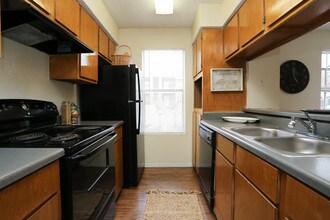 Arbor Hill in San Antonio, TX - Building Photo - Interior Photo