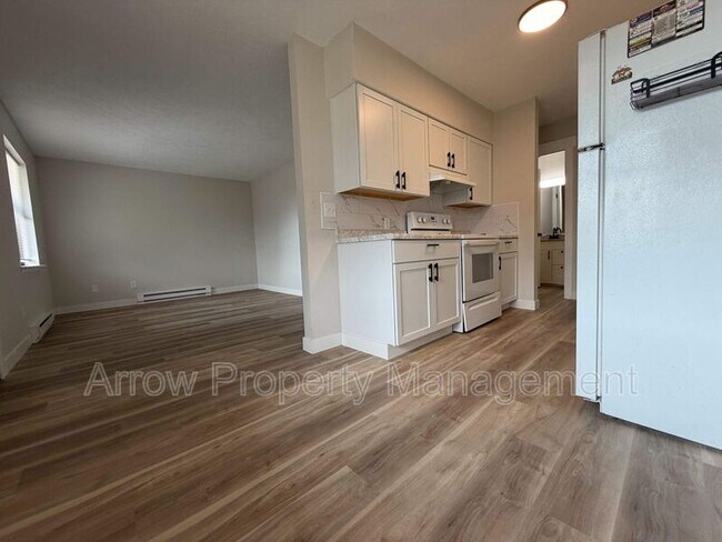 606 S 7th St in Tarkio, MO - Foto de edificio - Building Photo