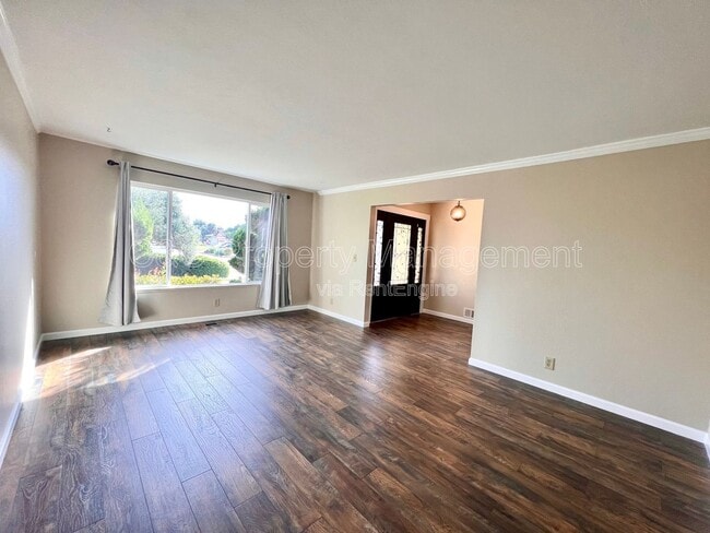 1221 La Canada Way in Salinas, CA - Building Photo - Building Photo