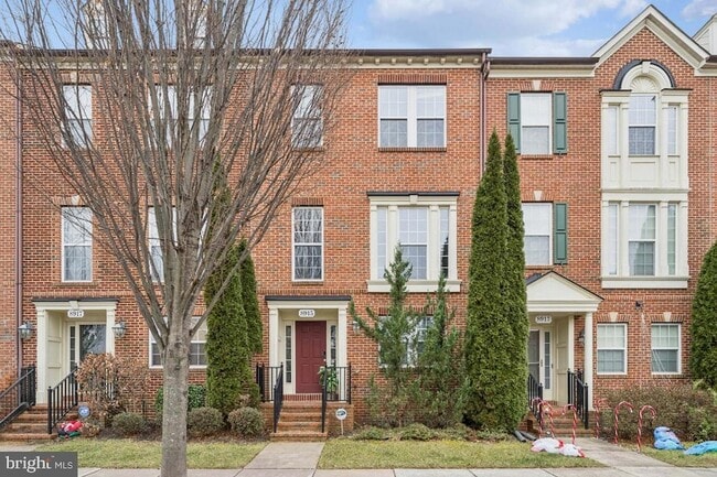 property at 8915 Amelung St