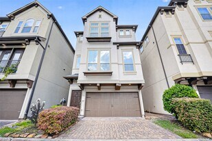 2707 Shadybrook Meadow Dr in Houston, TX - Building Photo