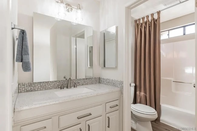 property at 4576 Hawley Blvd