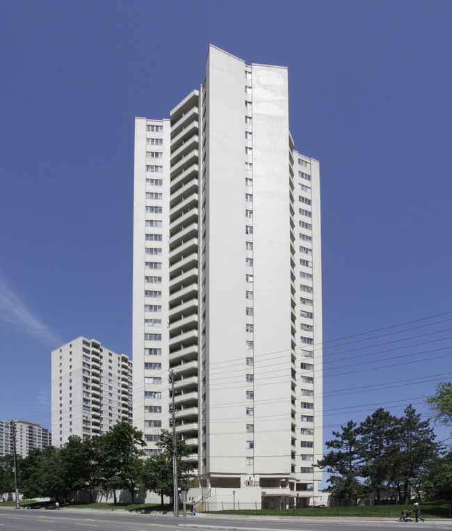 Kingsview Park in Toronto, ON - Building Photo - Primary Photo