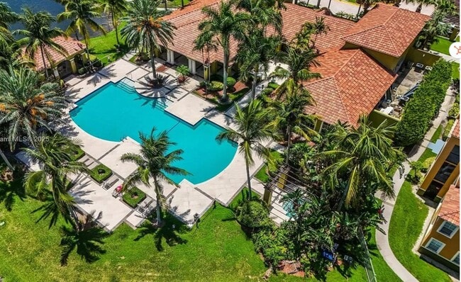 2280 E Preserve Way, Unit 207 in Miramar, FL - Building Photo - Building Photo