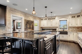 46 West St in Rocky Hill, CT - Building Photo - Building Photo