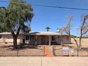 property at 2230 W Devonshire Ave