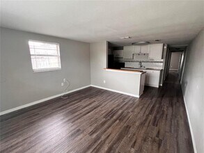 5650 Golden Nugget Dr in Holiday, FL - Building Photo - Building Photo