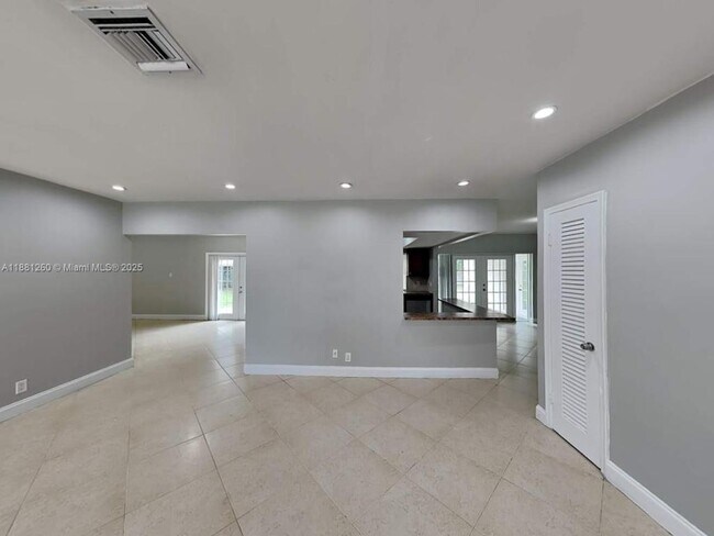 3311 N 41st Ct in Hollywood, FL - Building Photo - Building Photo