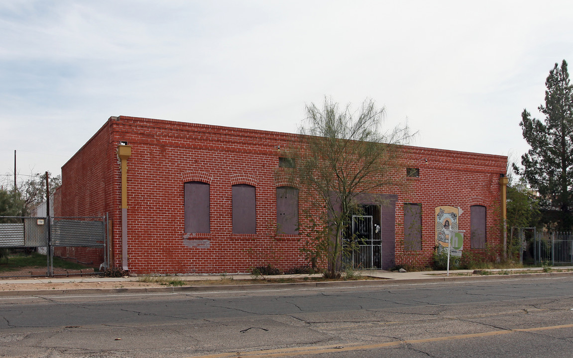 719 S 4th Ave in Tucson, AZ - Foto de edificio