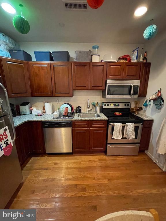 2024 N Carlisle St in Philadelphia, PA - Building Photo - Building Photo