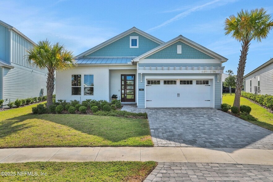 90 Tahiti Cv in Saint Johns, FL - Building Photo