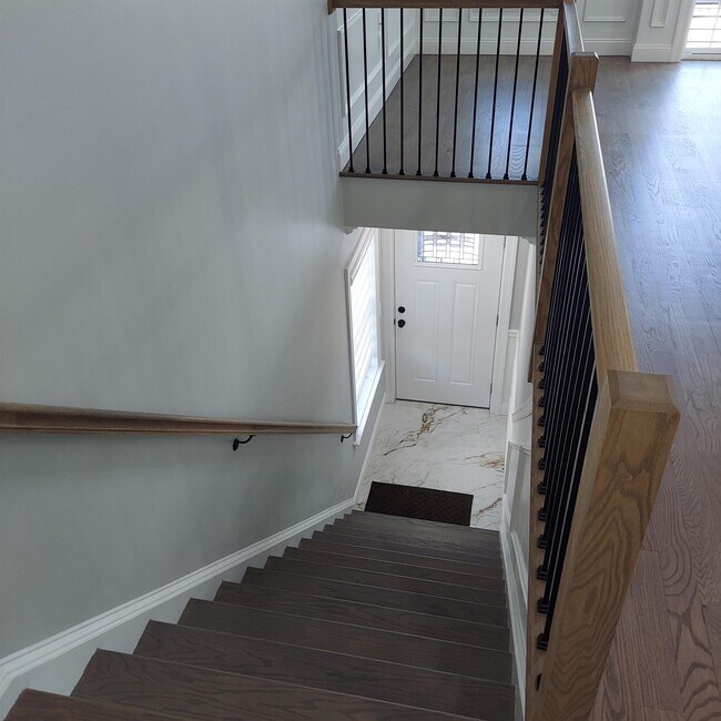 207 Avenue B in Bayonne, NJ - Building Photo - Building Photo