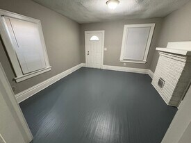 1659-1661-1661 Cleveland Ave in Columbus, OH - Building Photo