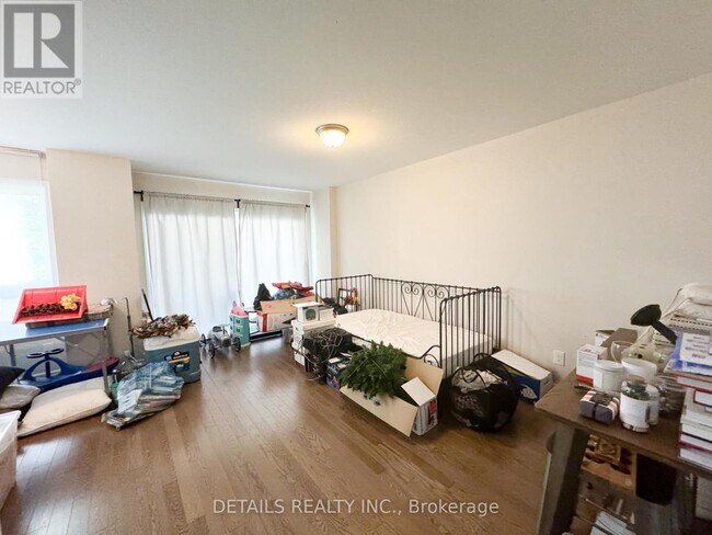 321 Twinflower Way in Ottawa, ON - Building Photo - Building Photo