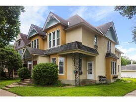 1428 Madison St NE in Minneapolis, MN - Building Photo