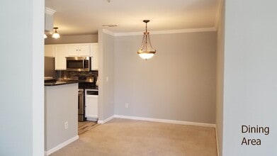 14154 Cuddy Loop in Woodbridge, VA - Foto de edificio - Building Photo